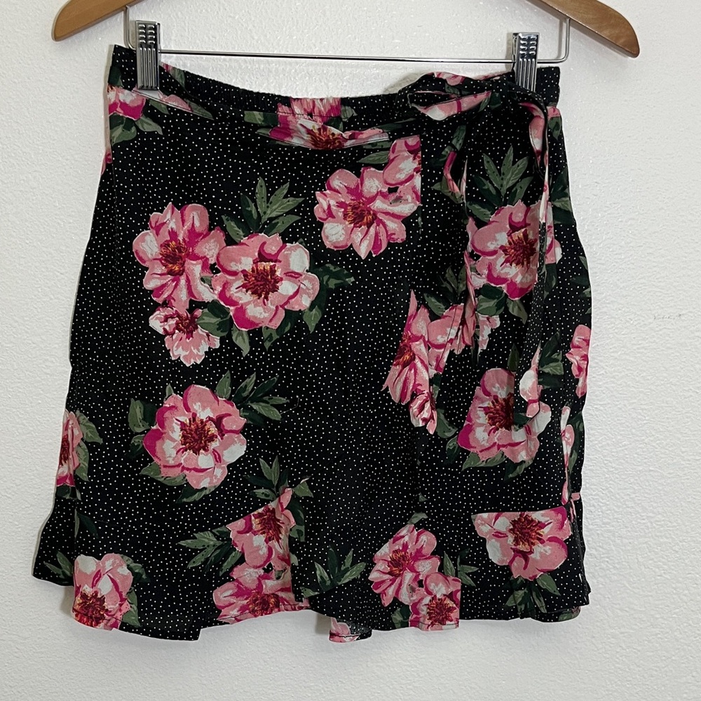 Planet Gold Floral Pink Black Wrap Skirt